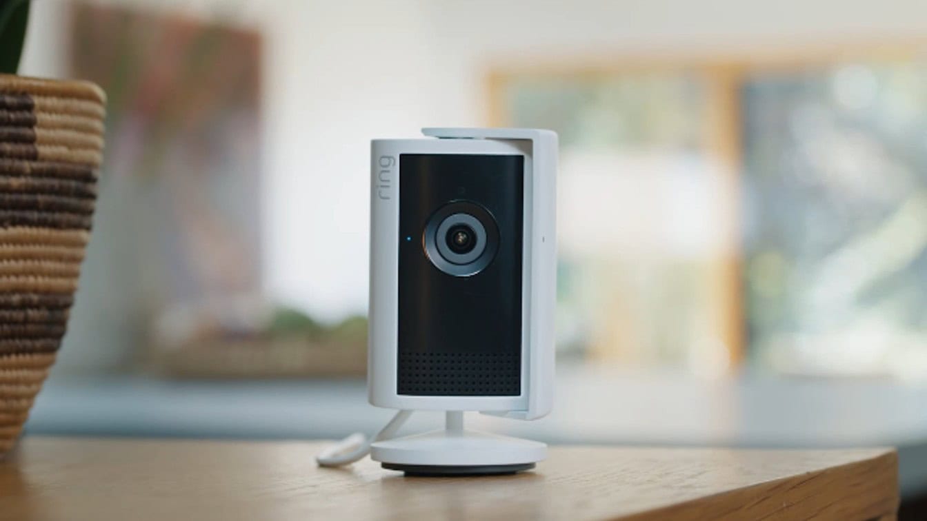 Amazon, Ring Indoor Cam 2K fiyatını yarıya indirerek ikili paketi 60 dolara düşürdü