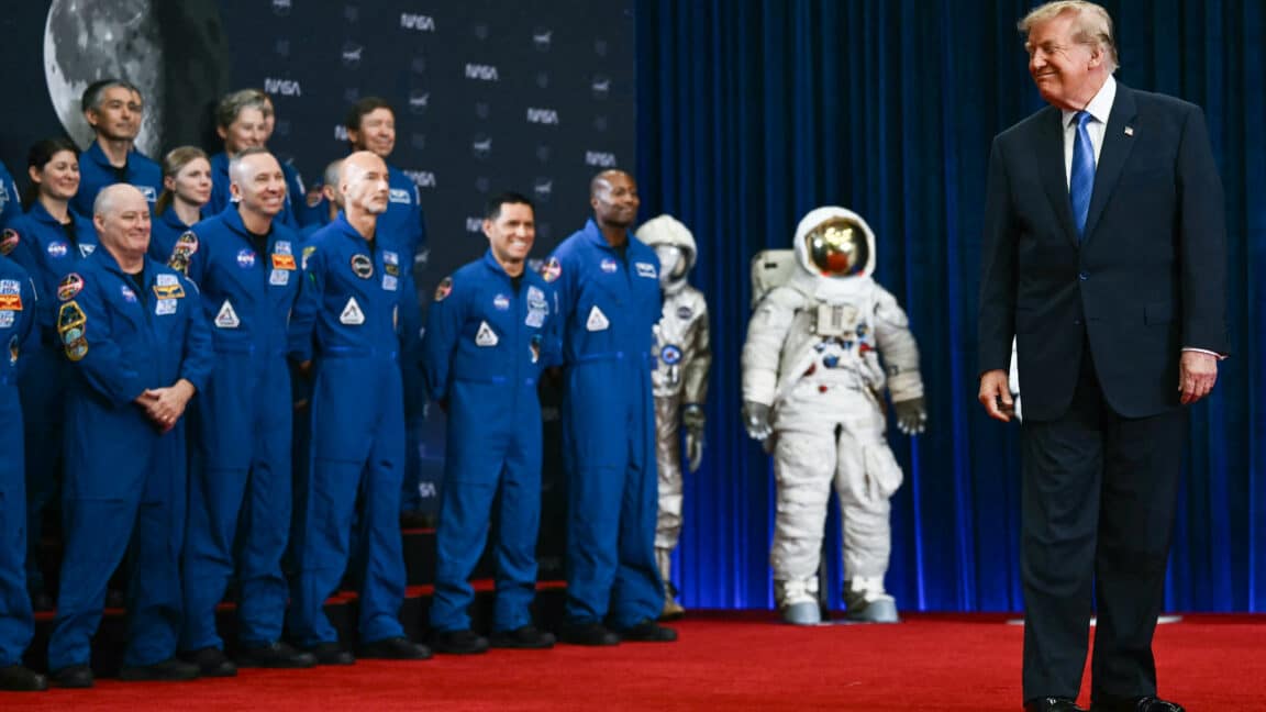 NASA yeni uzay akademisi için eyaletleri yarıştırıyor: Parayı veren ev sahibi olacak