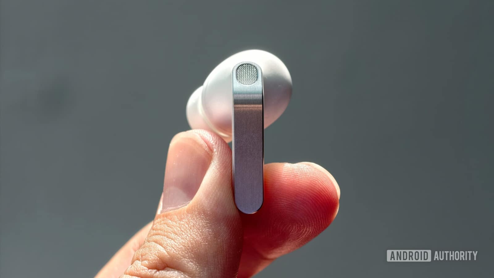Samsung Galaxy Buds On sızdırıldı: Açık kulak tasarımı ve kafa hareketli kontrolle geliyor