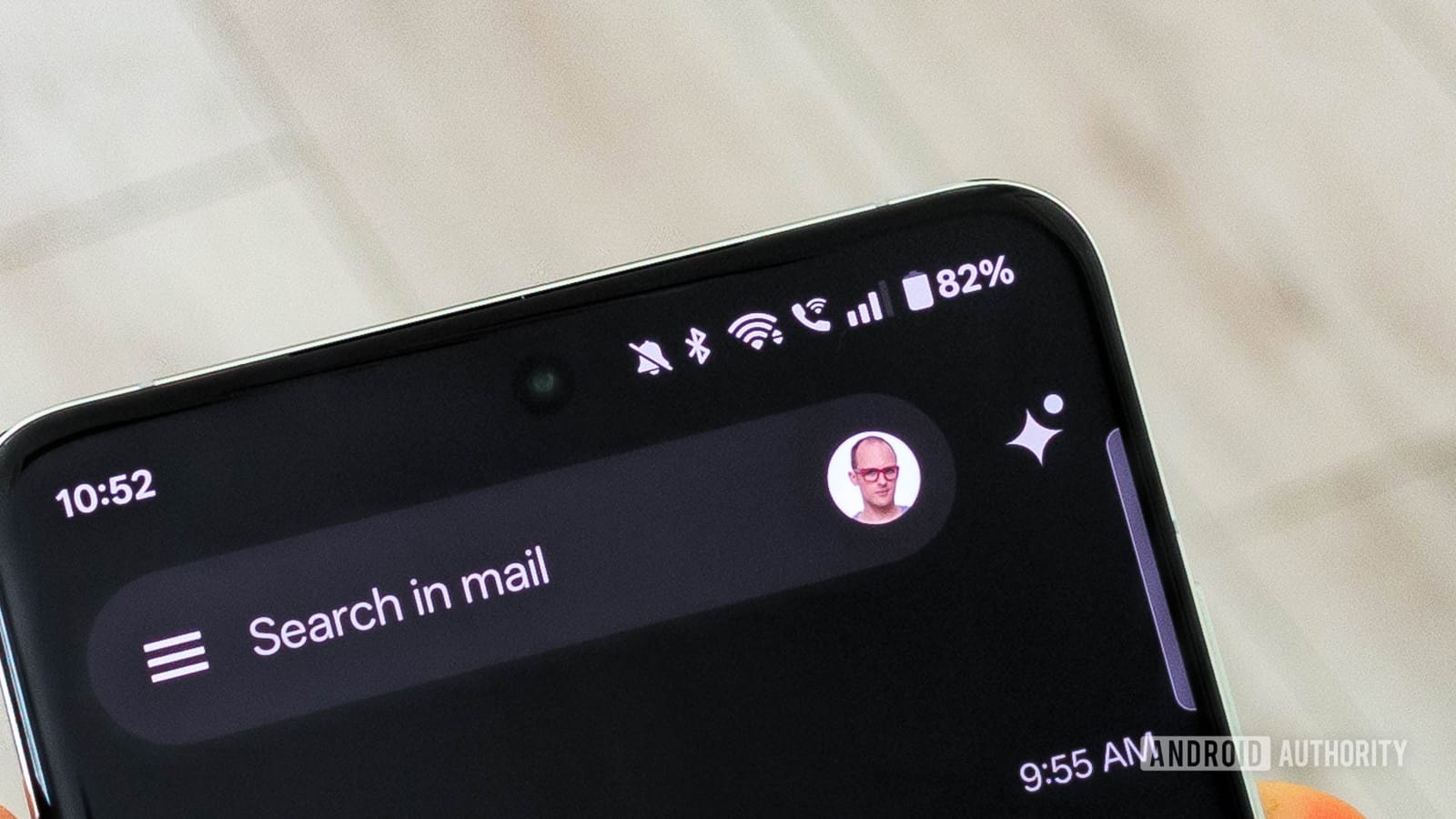 Google Gmail Live'a 7 yeni ses ekliyor: Gemini desteğiyle e-postalar daha doğal okunacak