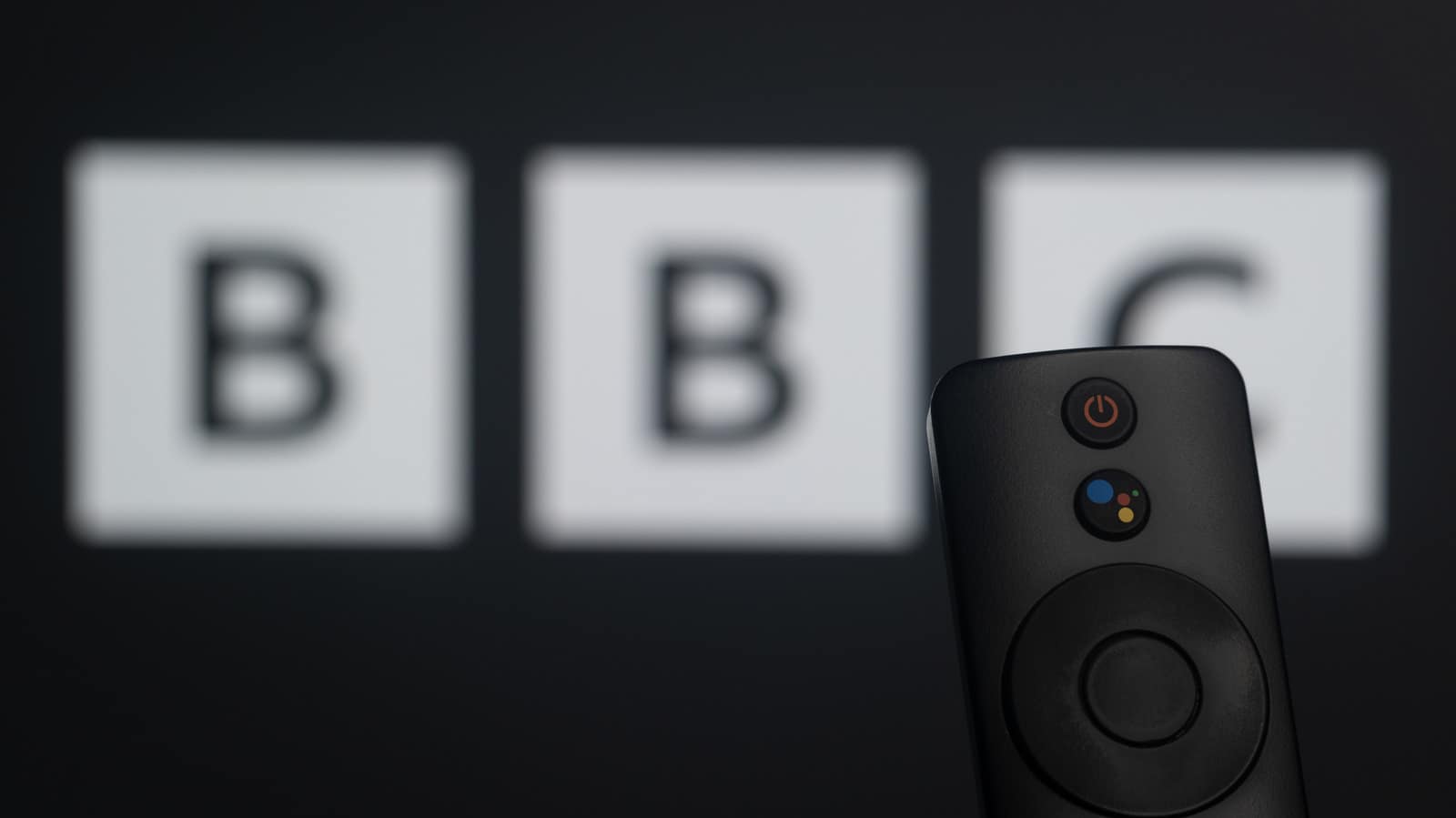 İngiltere'de YouTube izlemek paralı oluyor: Yıllık 240 dolarlık BBC lisans ücreti kapıda